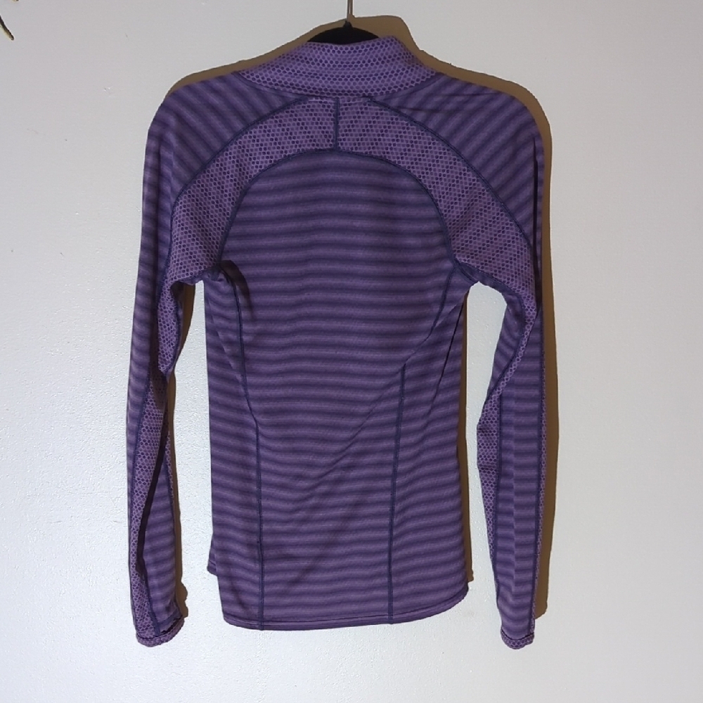 The North Face Women's Purple Long Sleeve Top - Picture 7 of 11